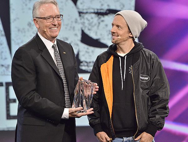 Multi-Grammy Winning Artist and Philanthropist Jason Mraz Honored with the Music for Life Award at The 2020 NAMM Show 