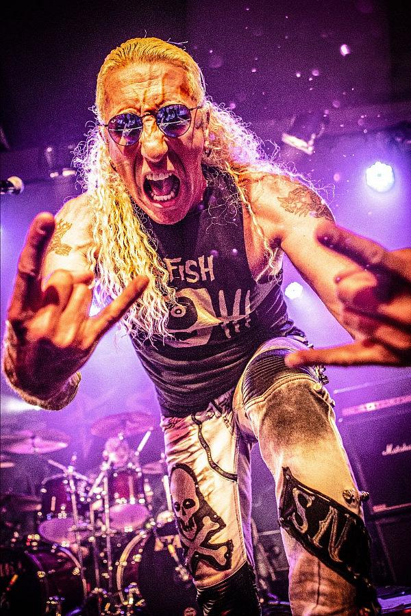 Heavy Metal Legend DEE SNIDER Unveils Music Video for Live Version of "I Am The Hurricane" 